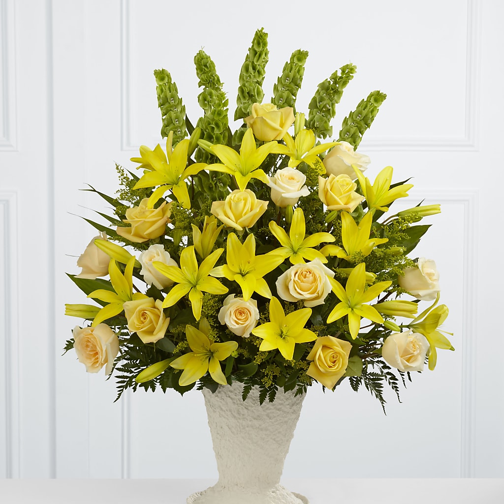 Golden Memories Arrangement – Cheapflowers.com, Tontitown AR