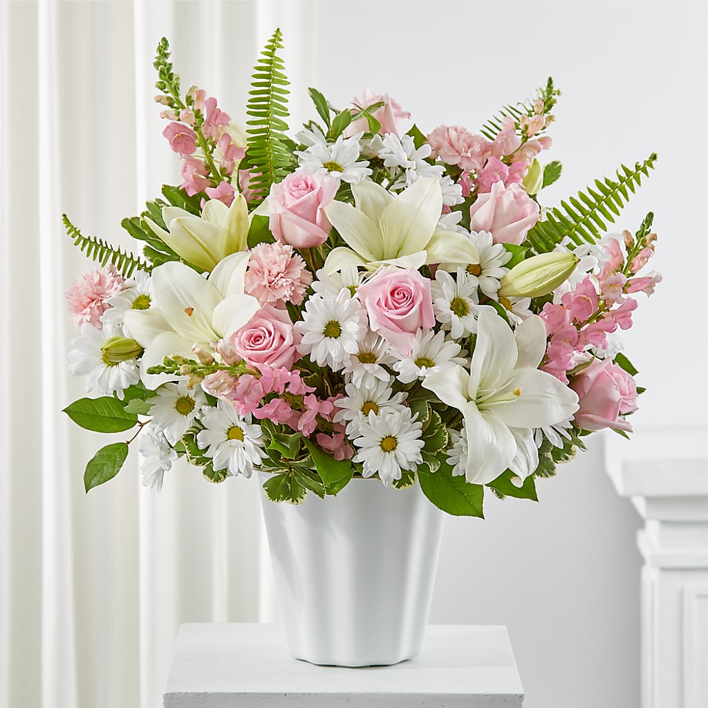Soft Touch Tabletop Basket – Cheapflowers.com, Tontitown AR