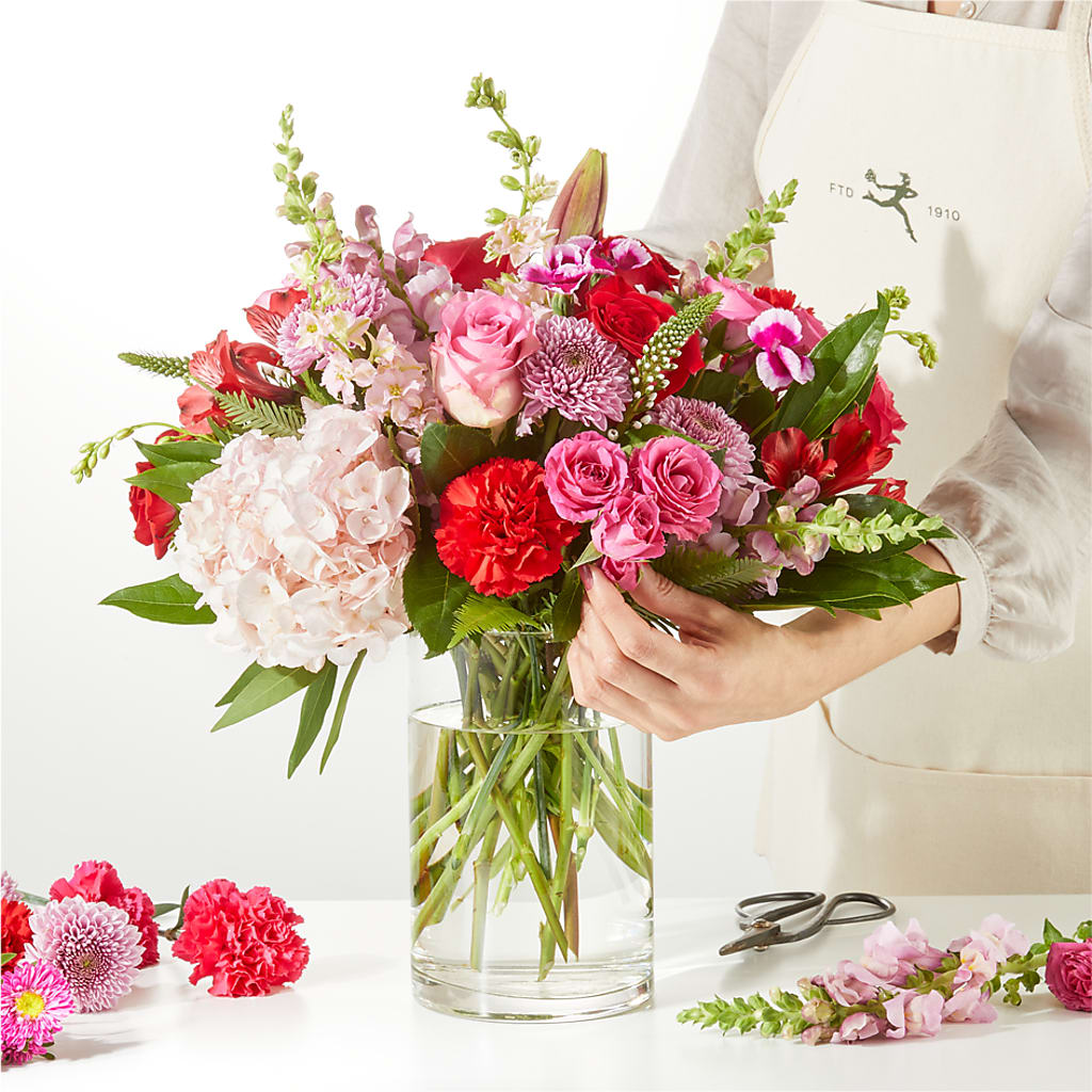 Swooning Over You - A Luxury Florist Original –  Cheapflowers.com, Tontitown AR
