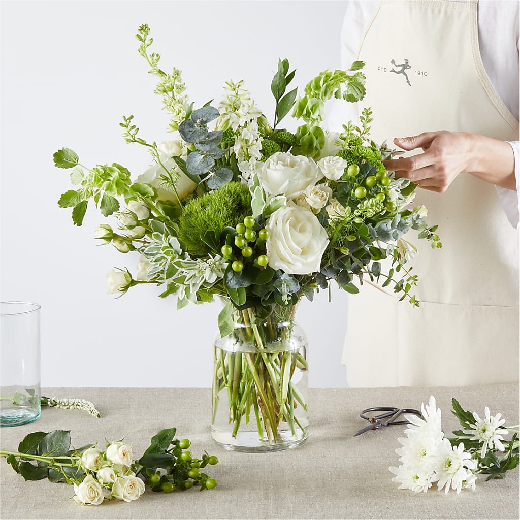 Irish Garden - A Florist Original –  Cheapflowers.com, Tontitown AR