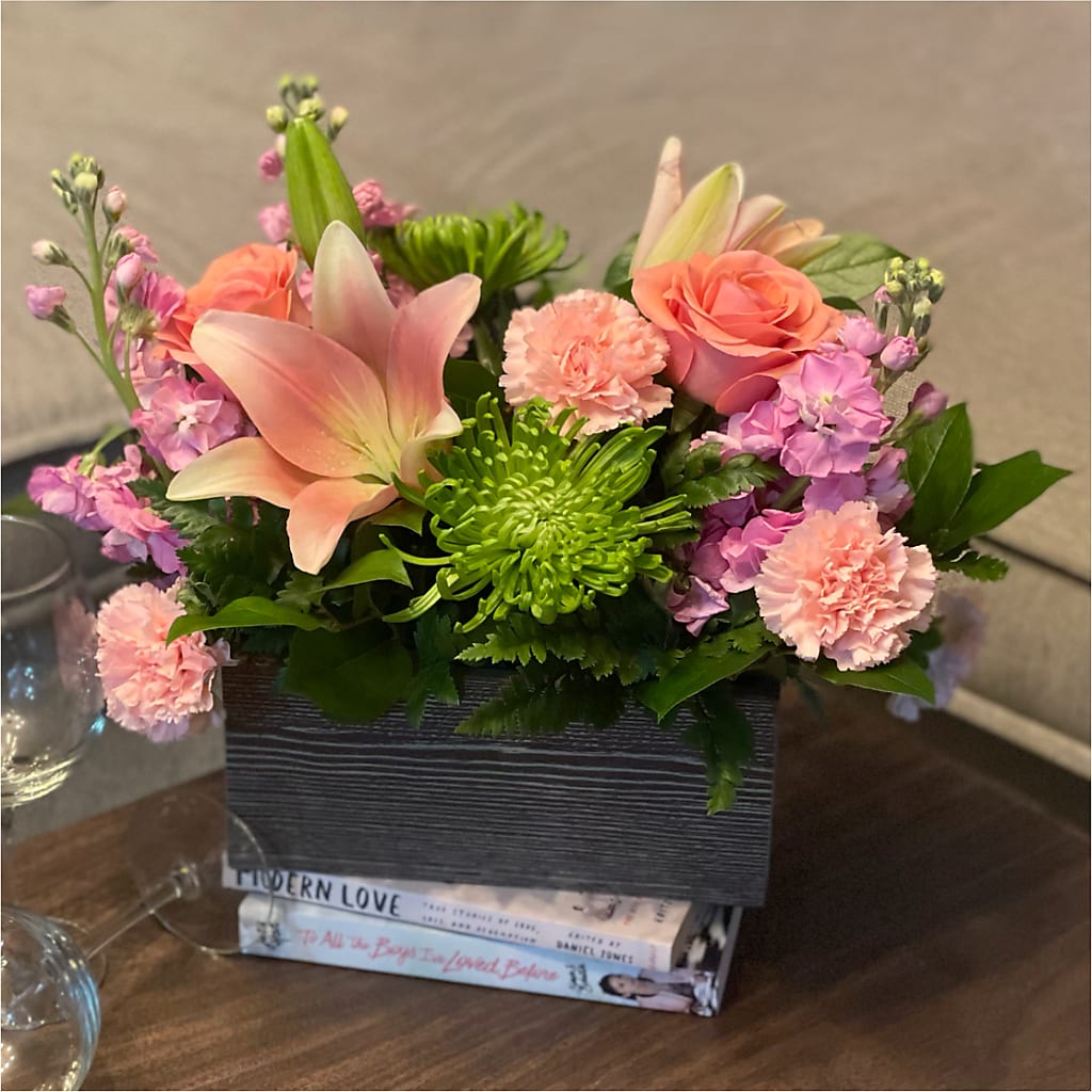 Beautiful Spirit Basket –  Cheapflowers.com, Tontitown AR