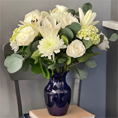 Snowy Dreams Bouquet –  Cheapflowers.com, Tontitown AR