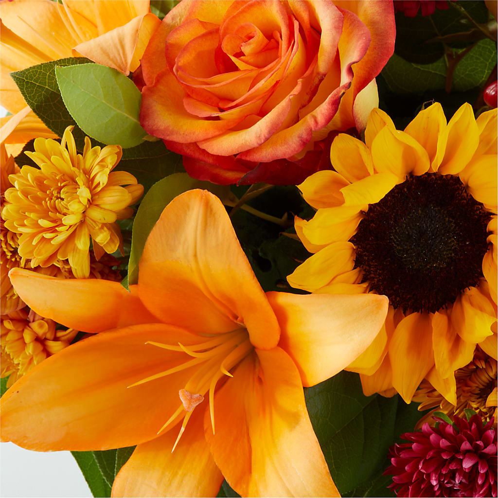 Grateful Centerpiece –  Cheapflowers.com, Tontitown AR