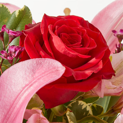 Lucky in Love Bouquet –  Cheapflowers.com, Tontitown AR
